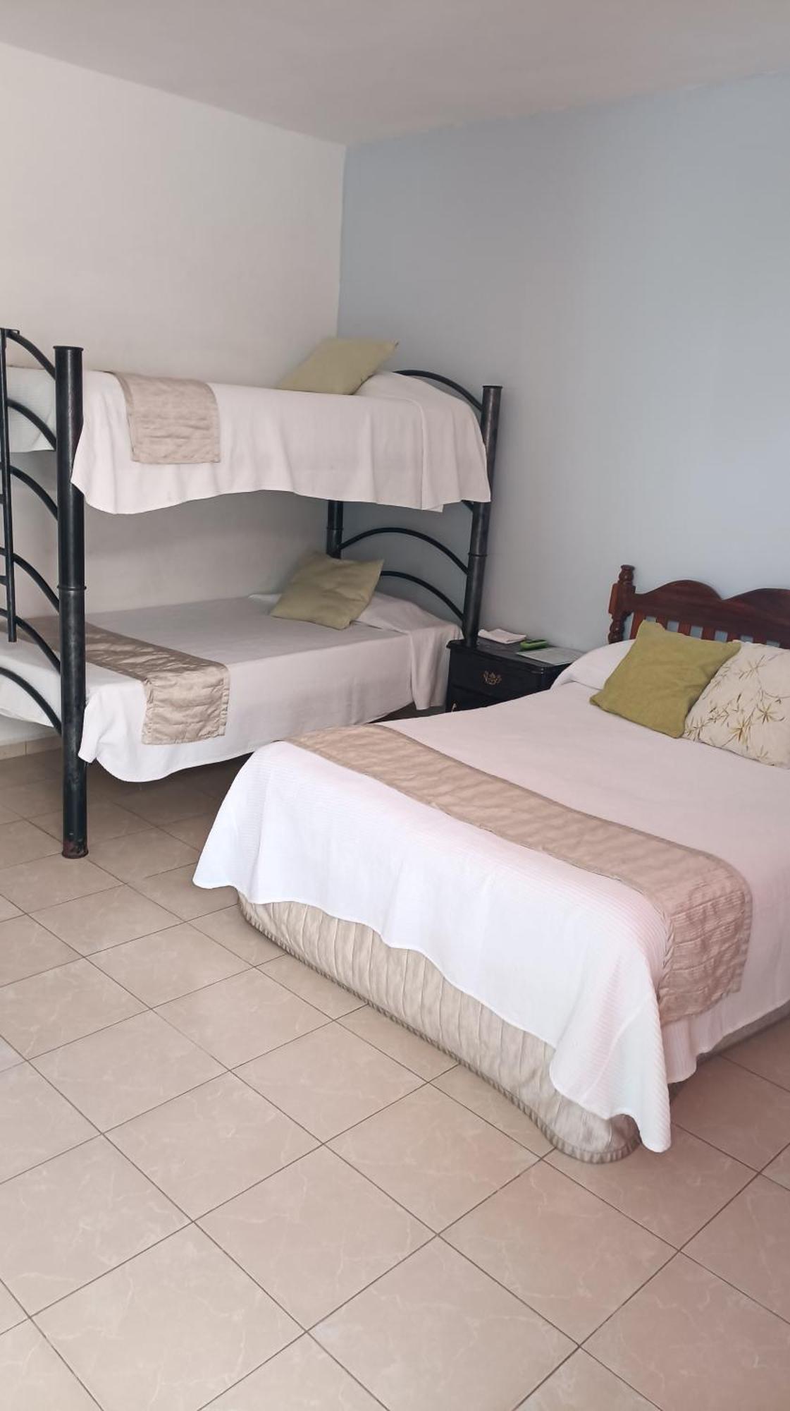 Casa de Ana - Habitación privada Cancún Exterior foto